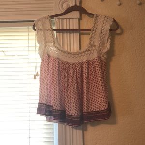 Crochet trim tank crop top